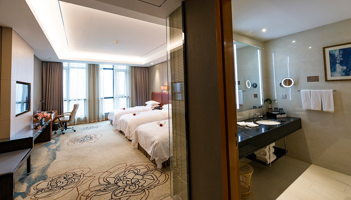 豪华三人间（DT）