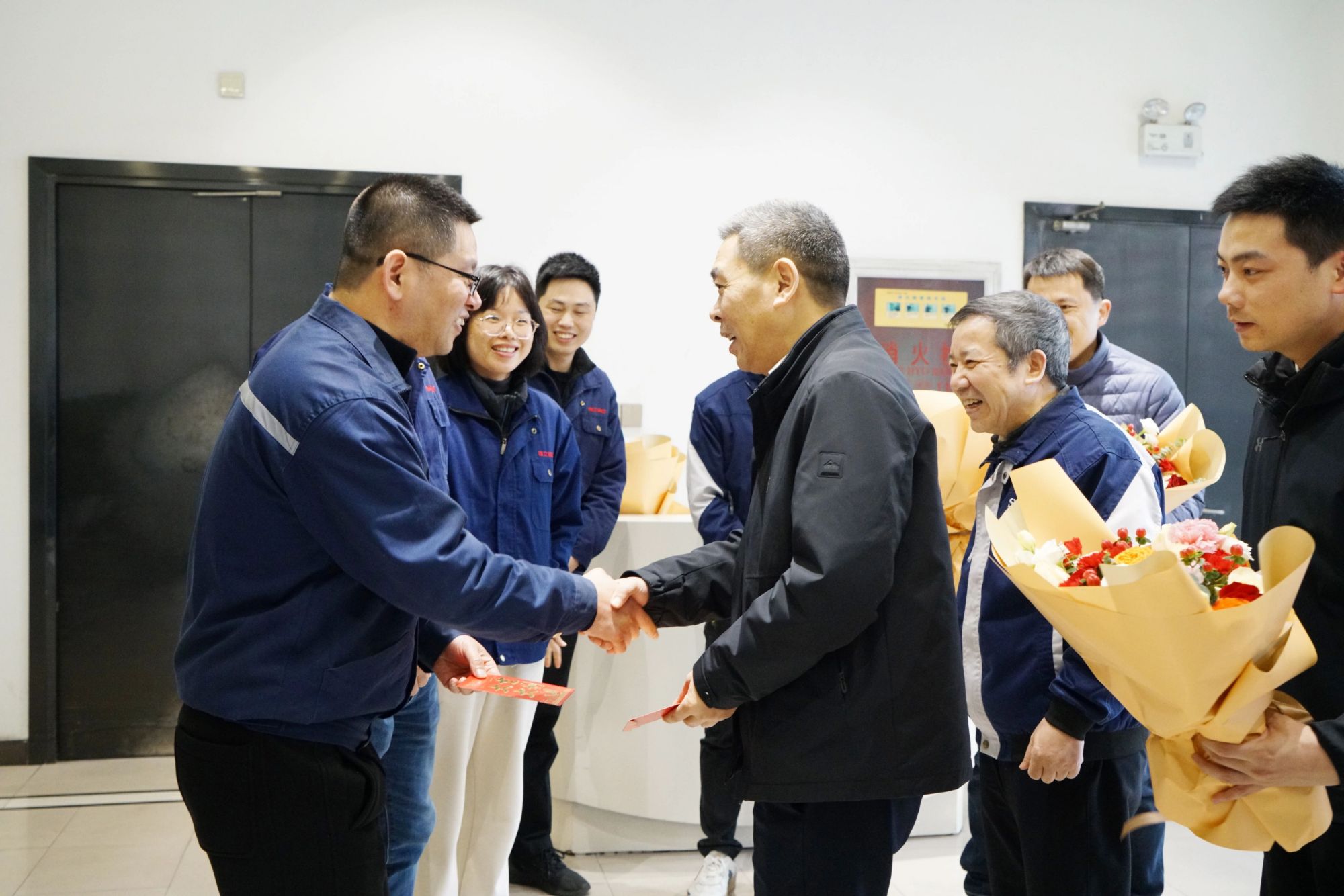 瑞安市人大常委会主任应希克带队来瑞立慰问高层次人才